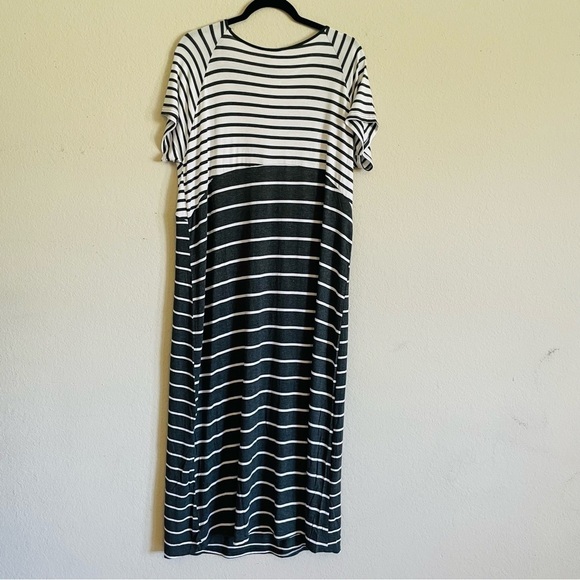 New Daisy island maxi t shirt dress L gray black white striped stretch casual - Picture 9 of 12